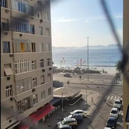 Apartamento Studio em Copacabana perto da praia-3
